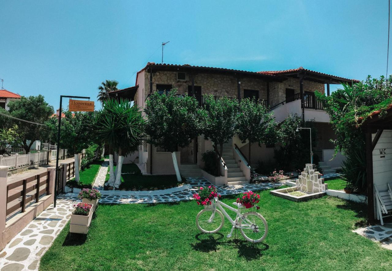 Liogerma Apartments Pefkochori Bagian luar foto