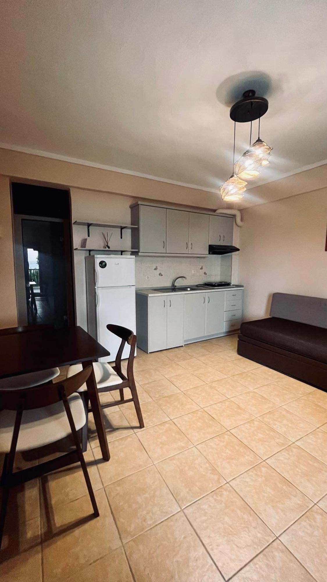 Liogerma Apartments Pefkochori Bagian luar foto