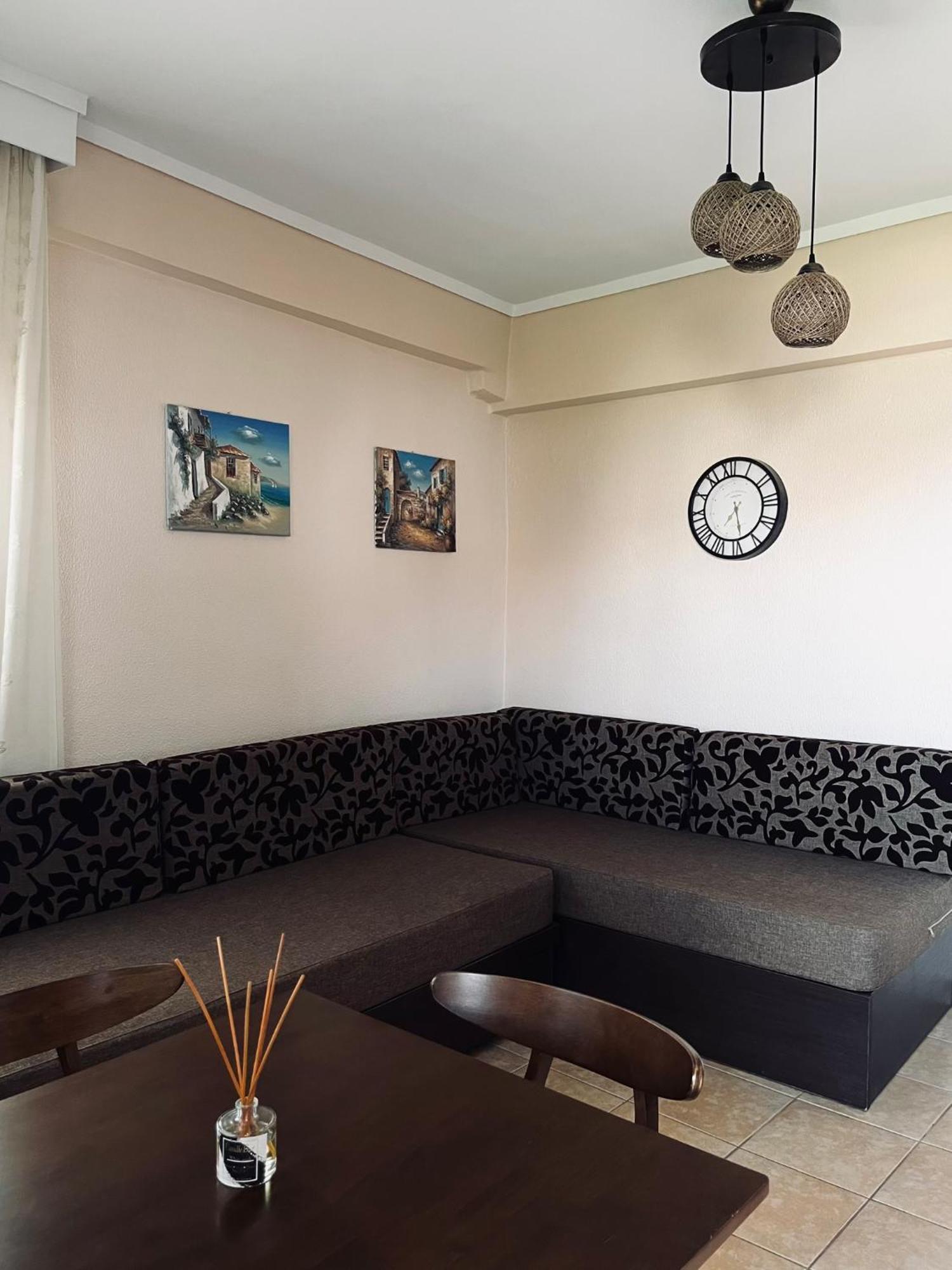 Liogerma Apartments Pefkochori Bagian luar foto
